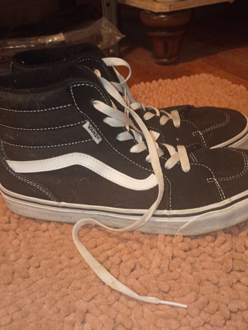 Vans Black and White High-Top Skate Sneakers Size Youth 7 NWOT!